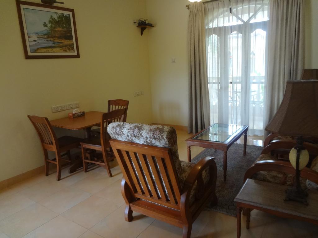 Hacienda De Goa Resort Vagator Bagian luar foto
