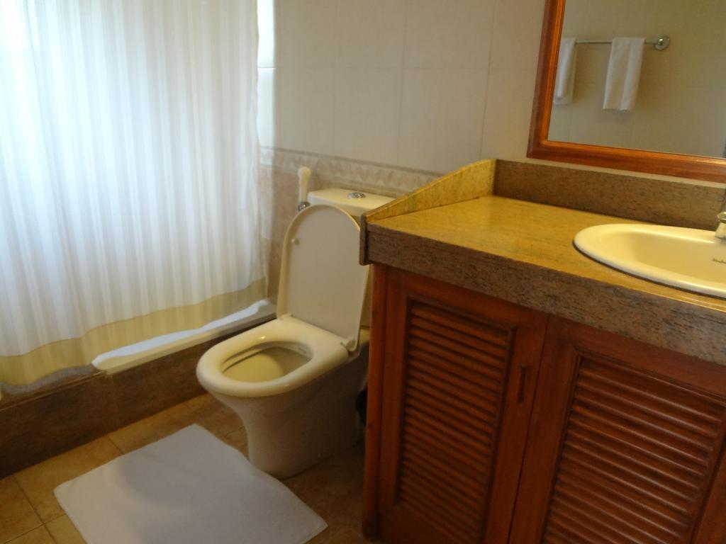 Hacienda De Goa Resort Vagator Bagian luar foto