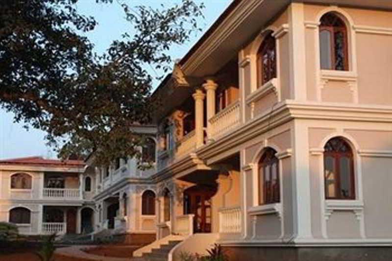 Hacienda De Goa Resort Vagator Bagian luar foto